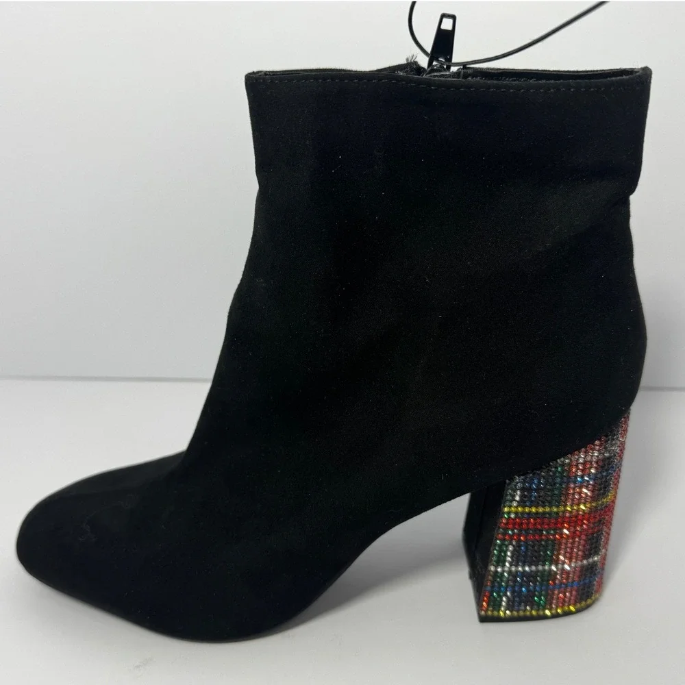 NWT Betsey Johnson Women's  Plaid Rhinestone Block Heel Black Ankle Boots 10